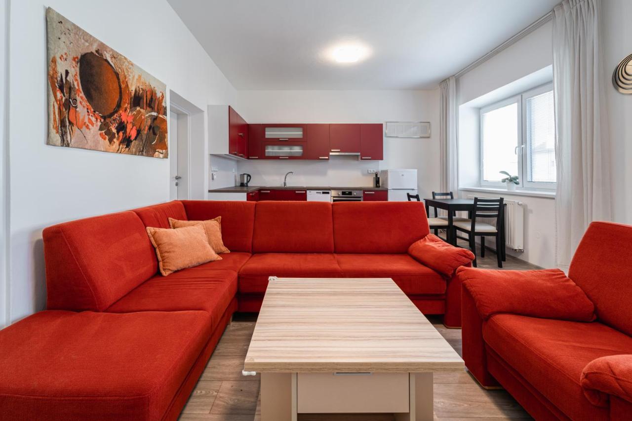 Apartment Yogiam Slavkov u Brna Bagian luar foto